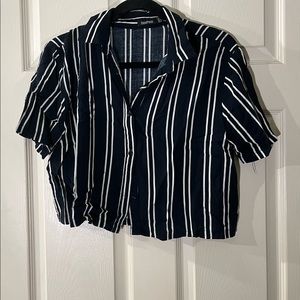 Cropped button up (Boohoo)